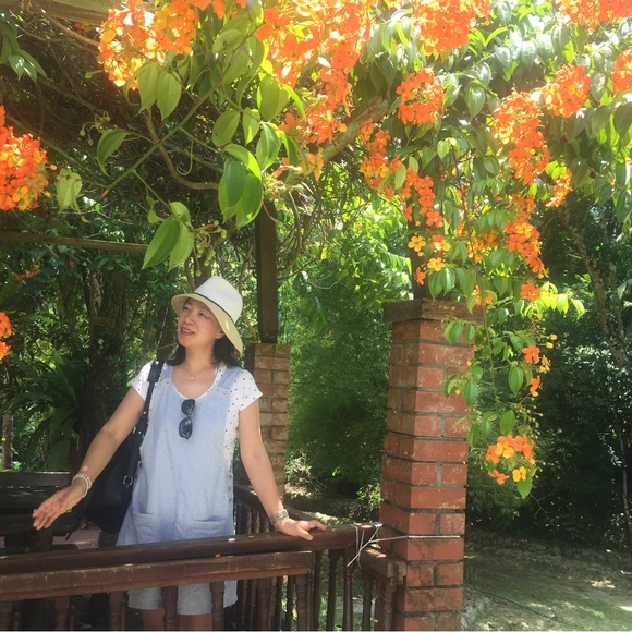 Meet your Posher, EileenZ18418 - Picture 7 of 7